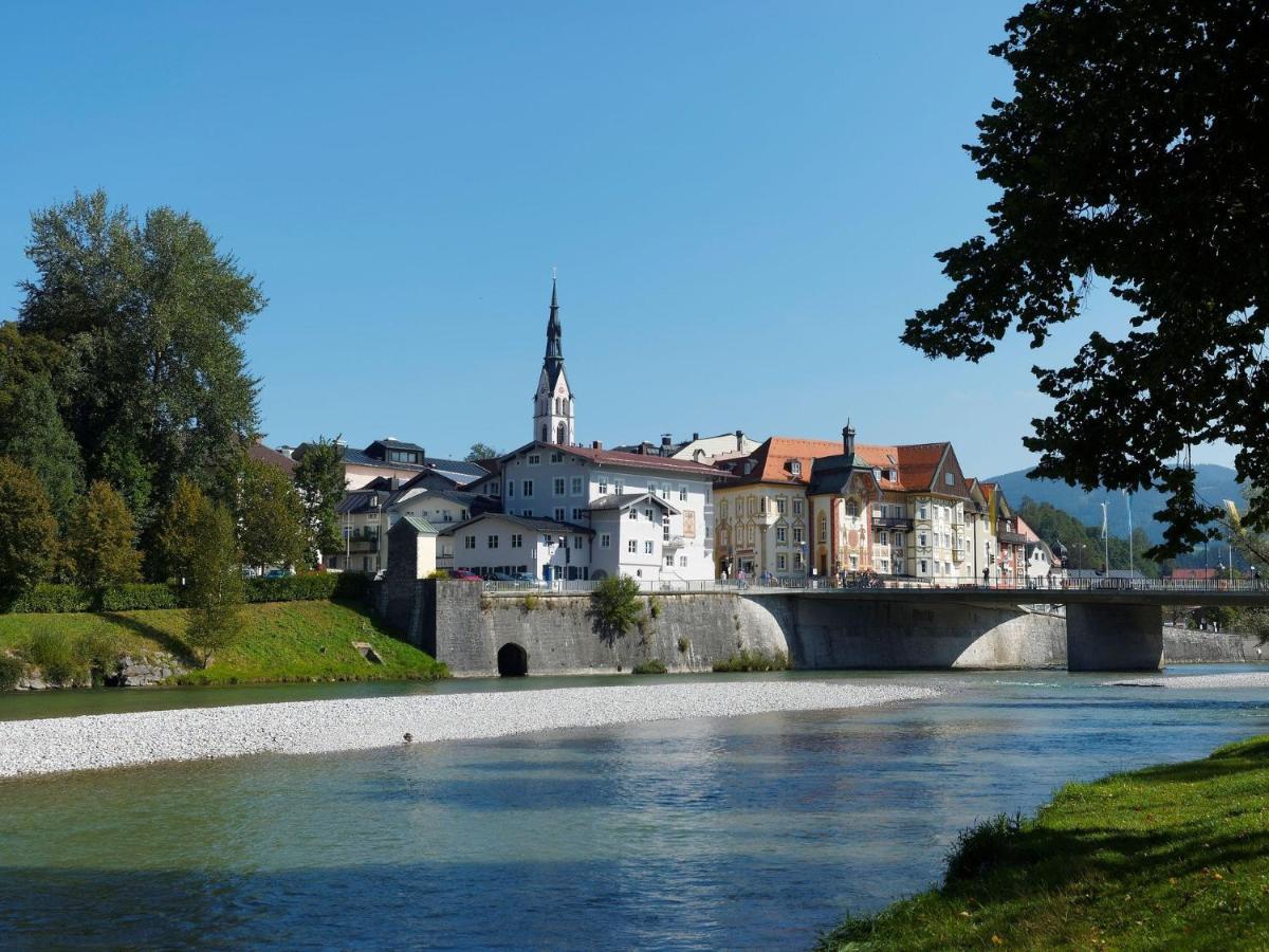 Waldi Am Kurpark * Bad Tölz